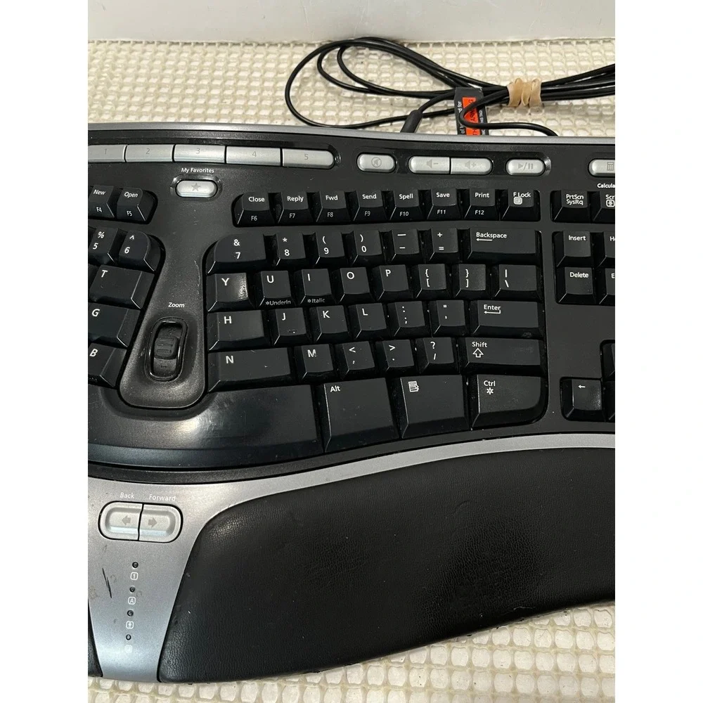 Microsoft Natural Ergonomic Keyboard 4000 v1.0 Model 1048 Wired USB Black Works